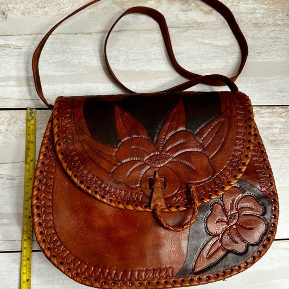Hand Tooled Brown Leather Saddle Bag Crossbody Retro Boho Craftcore Cottagecore - Picture 3 of 15